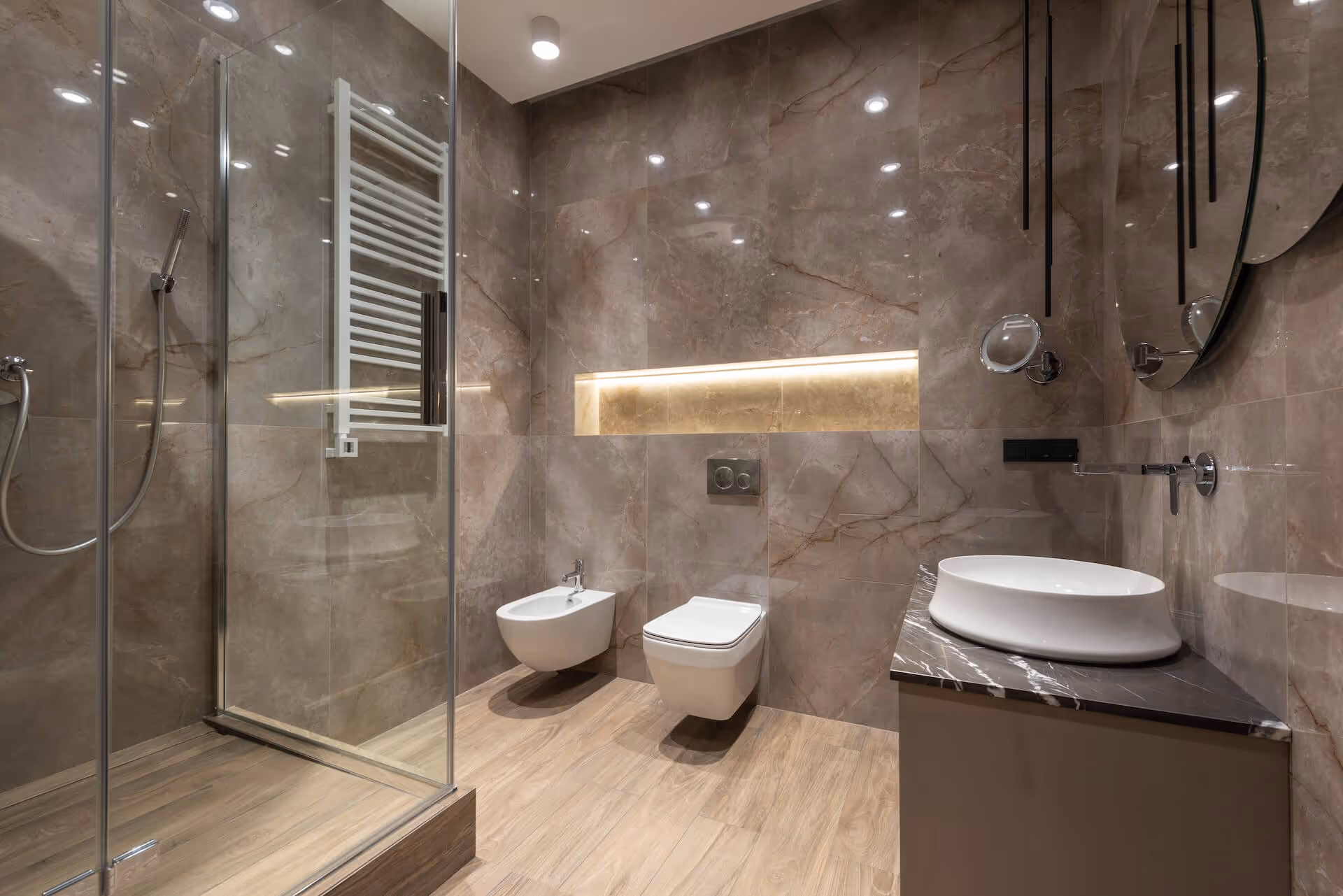 Corner Suite
