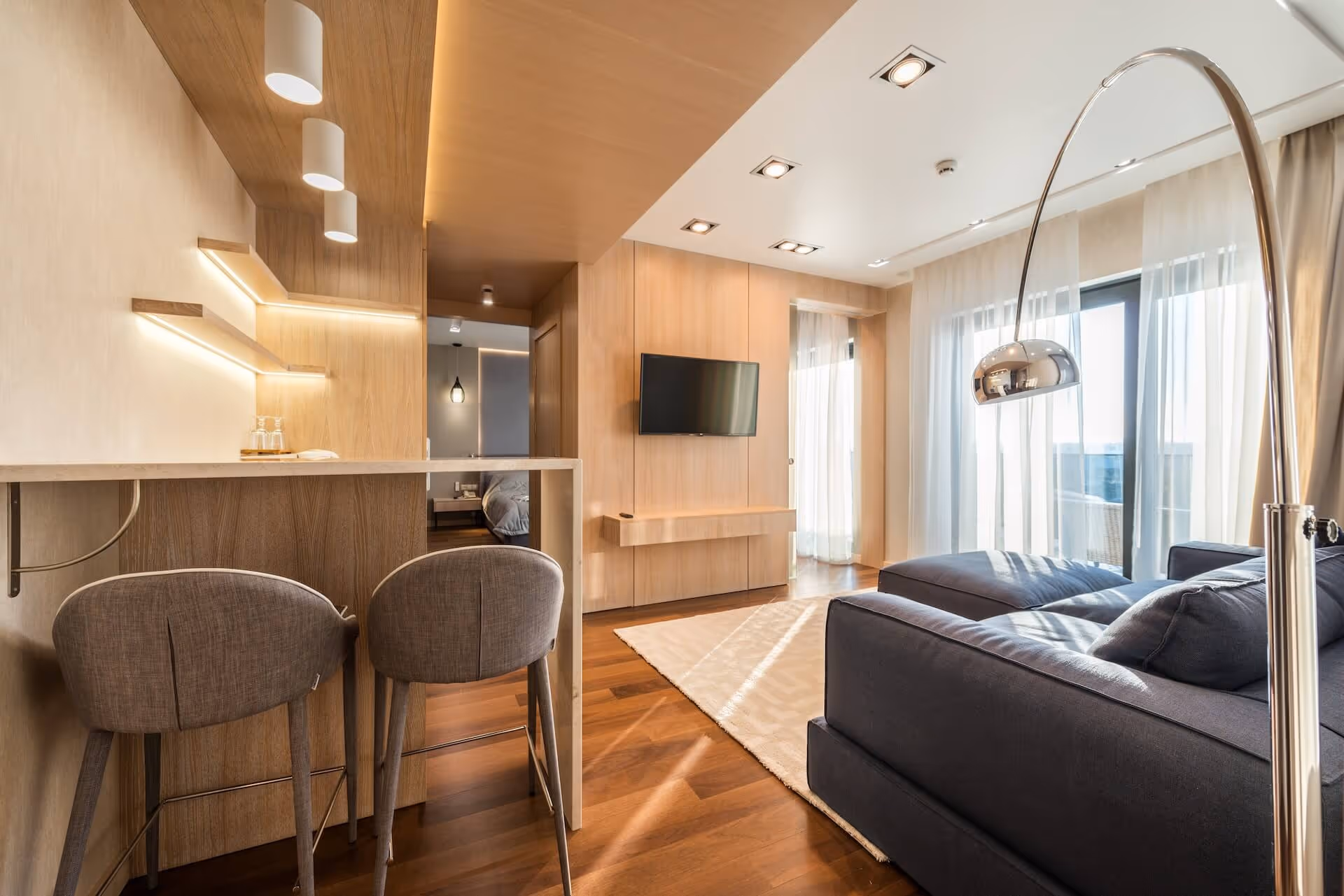 Corner Suite